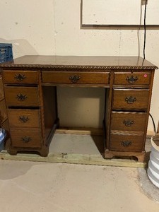 7 Drawer Wooden Desk