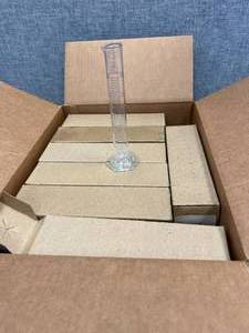 21 - Glass Graduated Cylinder 50ml