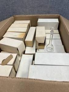 Box of Approx 35 - Volumetric Flasks 25ml