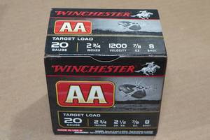 lot 283 image: 25 Winchester AA 20 Gauge 2-34 8 Shot Shotshells