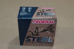 lot 313 image: 25 Federal Duck & Pheasant 12 Gauge 2-34 Steel 2 Shot Shotshells