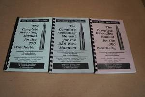lot 200B image: One BookOne Caliber Reloading Guides - .270,.338,.300