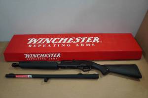 lot 1K image: NEW Winchester SXP Turkey 12 Gauge Pump-Action Shotgun
