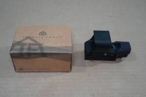 lot 1Q image: Trinity Force CXHD119 4 Reticle RedGreen Sight