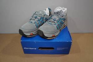 lot 106 image: Korkers Womens All Axis All Terrain Shoes -Size 8
