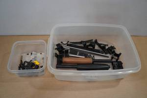 lot 130 image: Assorted SKS Parts