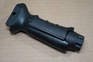 lot 162 image: Rifle Front Grip