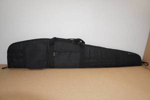 lot 197 image: Field & Forest Outfitters Soft Long Gun Case