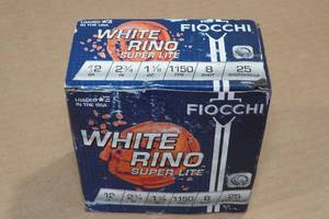 lot 272 image: 25 Fiocchi White Rino 12 Gauge 2-34 8 Shot Shotshells