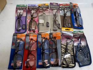 lot 92 image: 12 Pair Foster Grant and USA Reader...