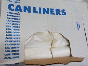 lot 152 image: Case of 250 x 33 Gallon Clear Can L...