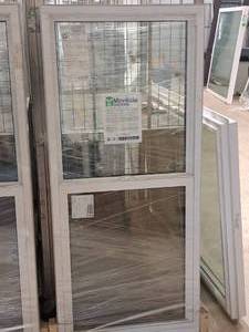lot 442 image: Minnkota Windows 700 Single Hung 2-Panel Window  Low E Argon Filled 37-12x61-12