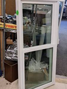 lot 478 image: Window Unit 27-34x57-14