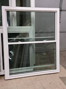 lot 490 image: Window Unit 47-14x54-12