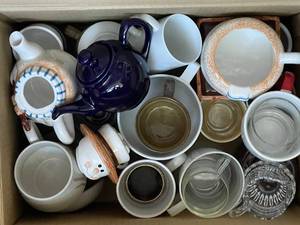 lot 62 image: Group of Assorted Kitchen Glassware and Mugs - Includes Teapot and Novelty Cup