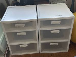 lot 78 image: Set of 2 Sterilite Storage Drawer Units with 6 Drawers