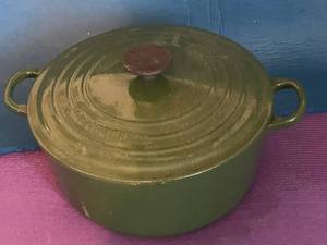 lot 83 image: Le Creuset 28cm Green Enamel Cast Iron Dutch Oven
