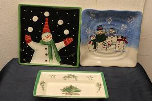 lot 122 image: Collection of Christmas Decorations Including Plates and a Stocking