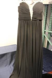 lot 184 image: Elegant Black Evening Gown by JVN Size 8