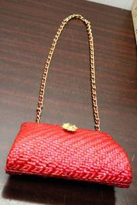 lot 241 image: Vintage Red Woven Clutch Purse with Gold Shells Closure