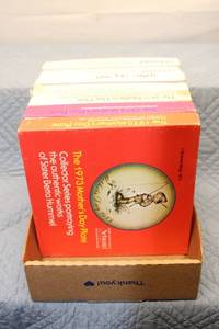 lot 42 image: Collection of 7 Vintage Mothers Day Plates (1971, 1973, 1974, 1984, 1977)
