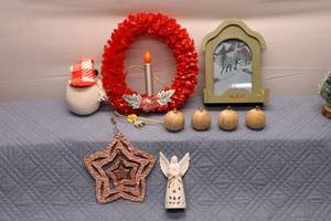 lot 49 image: Collection of Vintage Christmas Decor Including Wreath, Ornaments, and Figurine