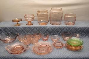 lot 98 image: Collection of Pink Depression Glassware including Bowls, Plates, and Jars