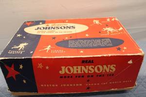lot 106 image: Vintage Johnsons Ice Skates with Original Box - Size Unknown