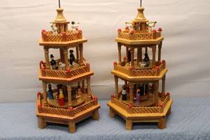 lot 113 image: Set of 2 Wooden Carousel Figurines with Musical Features