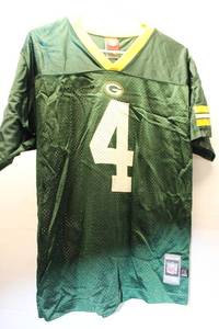 lot 132 image: Green Bay Packers Brett Favre Jersey - XL