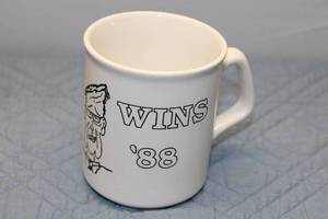 lot 234 image: Limited Edition Election Night Mug featuring George Bush - 88 Wins