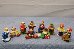 lot 254 image: Collection of 10 Colorful Clown Figurines