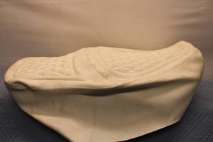 lot 376 image: Used Motorcycle Seat Cover with Diamond Stitching - White