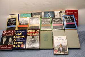 lot 404 image: Collection of 10 Historical Biographies and Critical Portraits