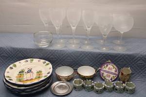 lot 406 image: Collection of 10 Elegant Glasses and 8 Decorative Plates with Floral Designs