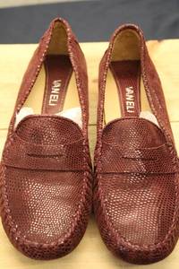 lot 314 image: Vanelli Womens Slip-On Loafers in Burgundy - Made in Ethiopia - Italian Design - Printed shoe size 8.5