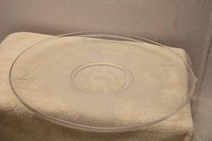 lot 394 image: Collection of 6 Vintage Glass Serving Dishes with Unique Designs