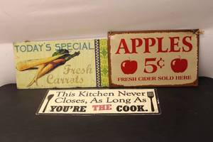 lot 552 image: Set of 3 Vintage Farmhouse Signs - Fresh Carrots, Apples, Kitchen Cook