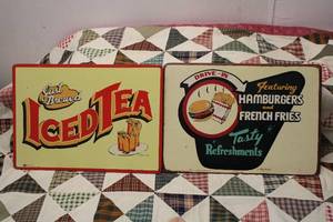 lot 553 image: Set of 2 Vintage Metal Signs - Iced Tea and Drive-In Burgers