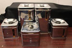 lot 556 image: Set of 5 Vintage Chrome Canisters for Tea, Coffee, Sugar, and Flour