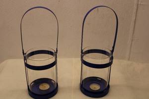 lot 573 image: Set of 2 Clear Lanterns with Blue Accents