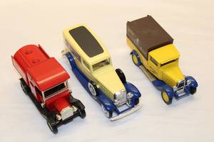 lot 594 image: Set of 3 Vintage Die-Cast Model Trucks - Red Crown Gasoline, Cadbury, Michelin