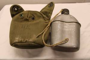 lot 602 image: Vintage U.S. Military Aluminum Canteen with Canvas Carrier