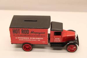 lot 636 image: Vintage 1948 Hot Rod Magazine Delivery Truck Bank