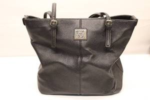 lot 679 image: Black Leather Handbag with Red Lining and Multiple Compartments