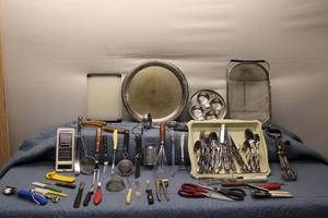 lot 705 image: Mixed Kitchen Utensils and Tools Collection