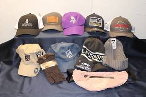 lot 62 image: Assorted Lot of 10 Vintage and Modern Caps and Hats