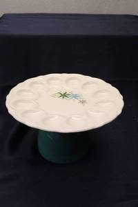 lot 107 image: Vintage Egg Plate with Floral Design