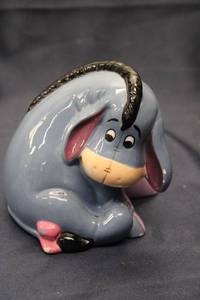 lot A-116 image: Disney Eeyore Ceramic Bank - Vintage Eeyore Figurine