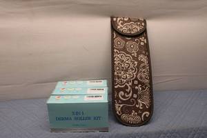 lot 169 image: Three-In-One Derma Roller Kit with Storage Bag from thirty-one